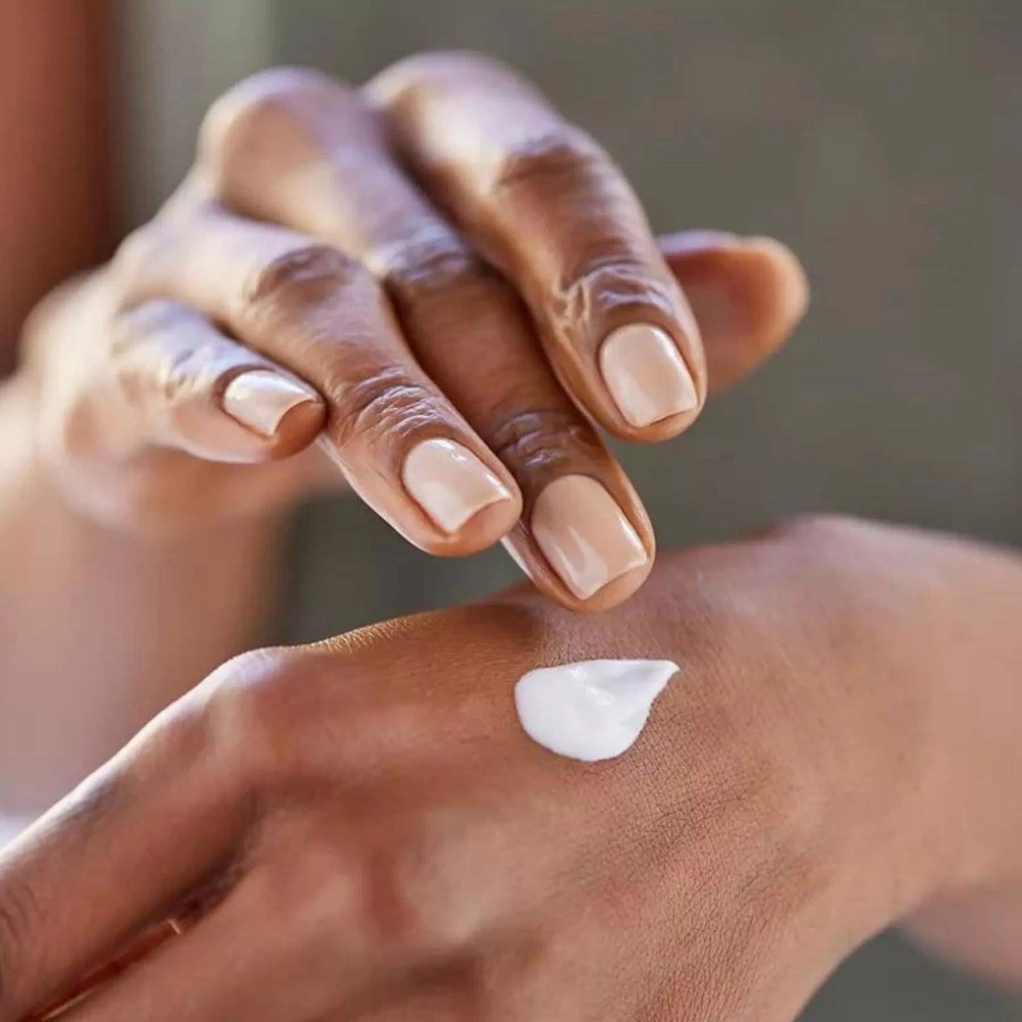 Herbalife Herbal Aloe El ve Vücut Losyonu Nasıl Kullanılır